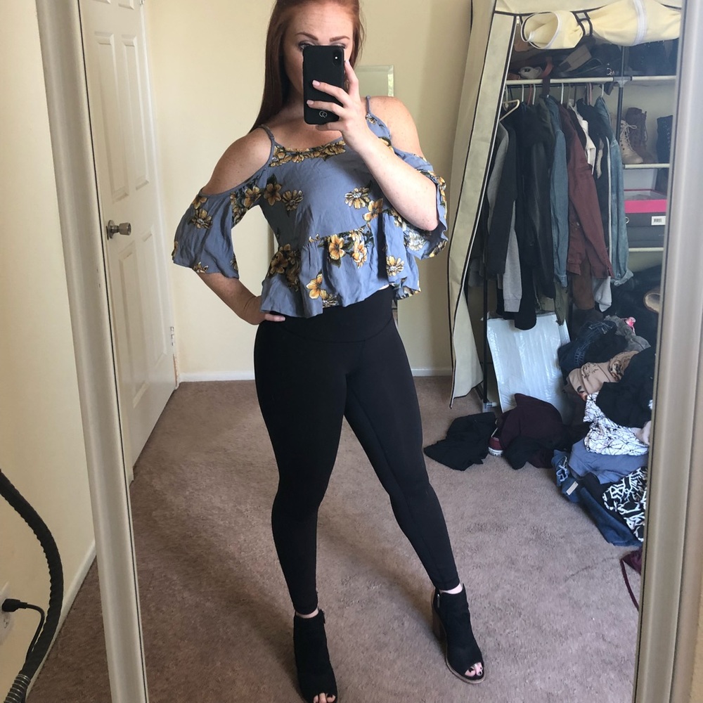 Cotton Candy LA open shoulder top